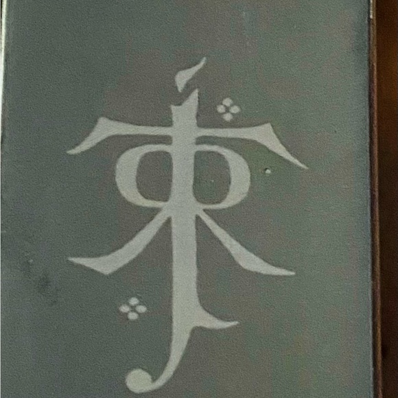 The Lord of the Rings Book - Picture 3 of 3